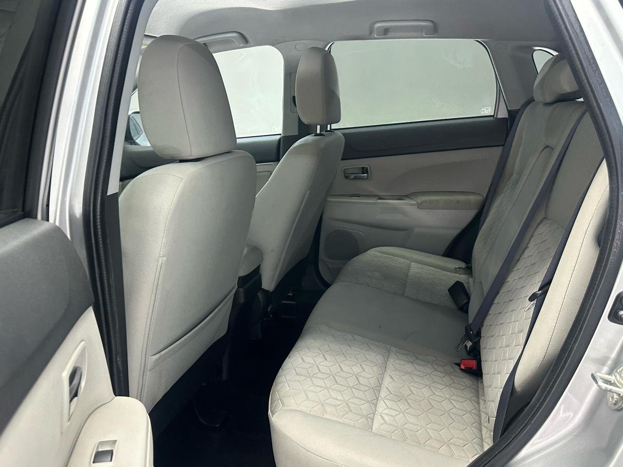 Mitsubishi Outlander Sport 2.0 ES CVT 2020