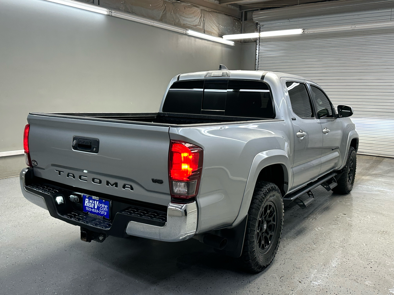 Toyota Tacoma SR5 Double Cab Long Bed V6 6AT 2WD 2022