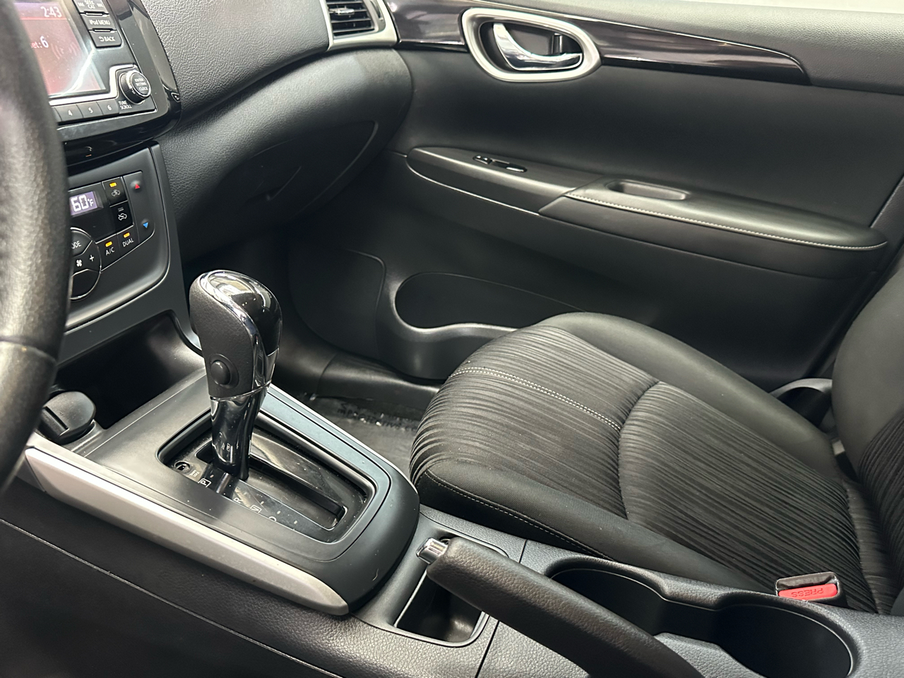 Nissan Sentra SV CVT 2018