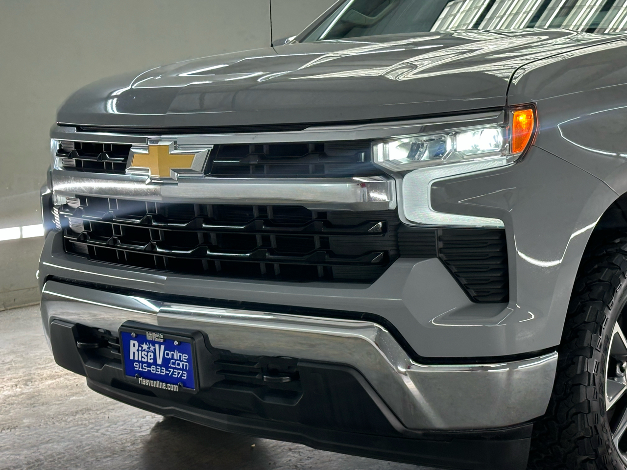 Chevrolet Silverado 1500 LT Crew Cab 4WD 2024