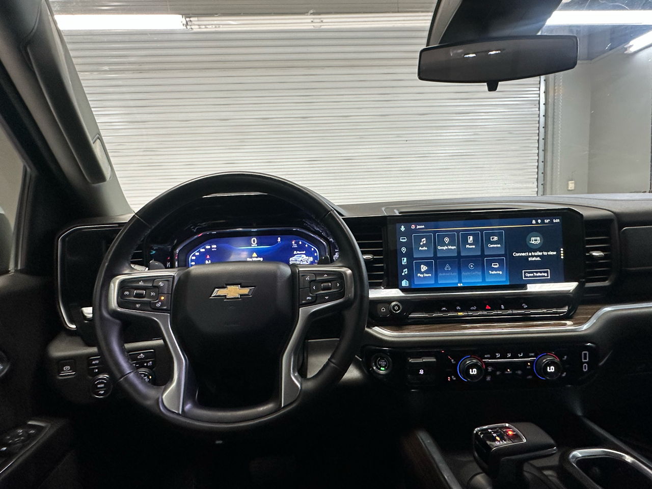 Chevrolet Silverado 1500 LT Crew Cab 4WD 2024