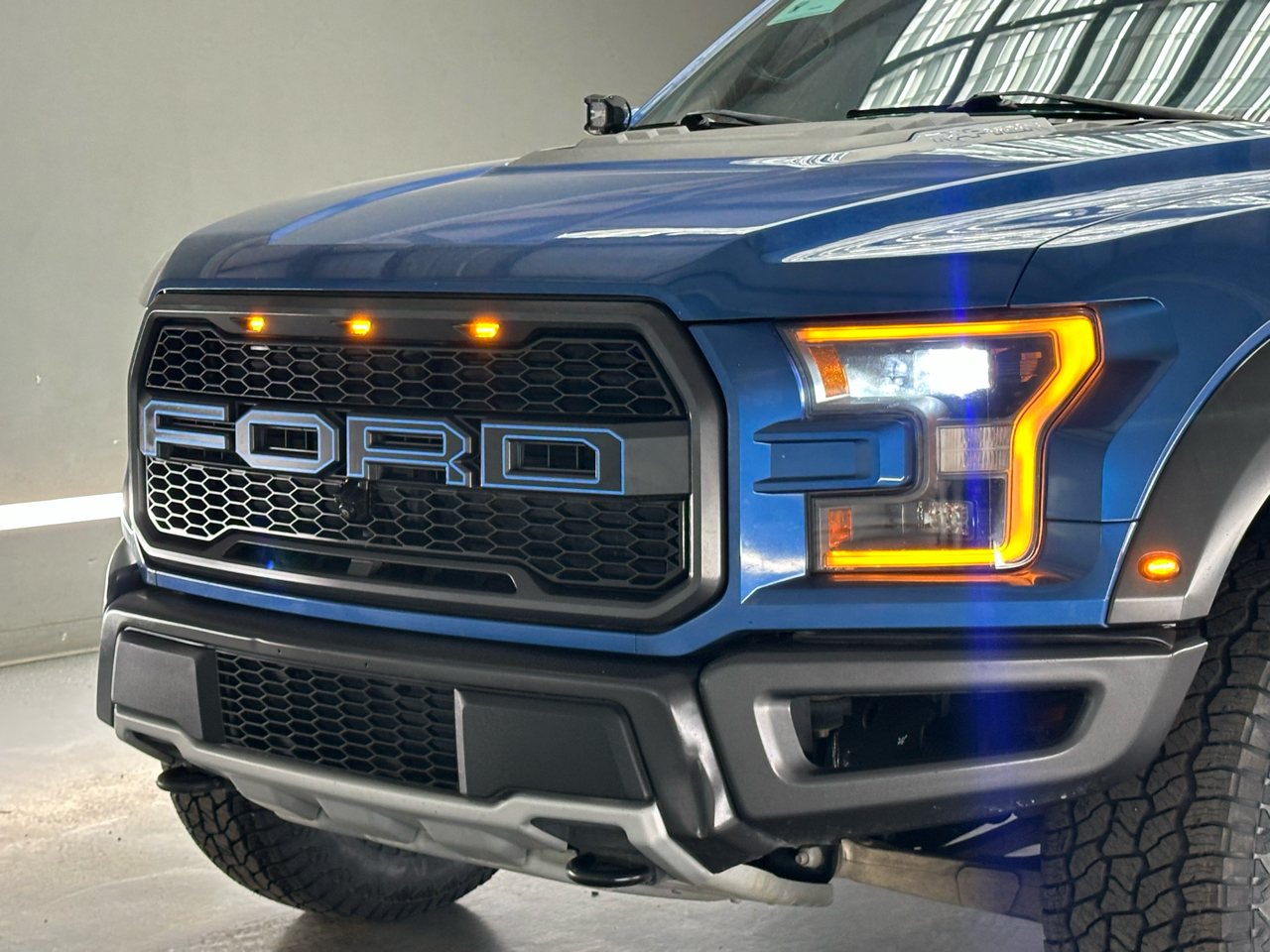 Ford F-150 Raptor SuperCrew 4WD 2020