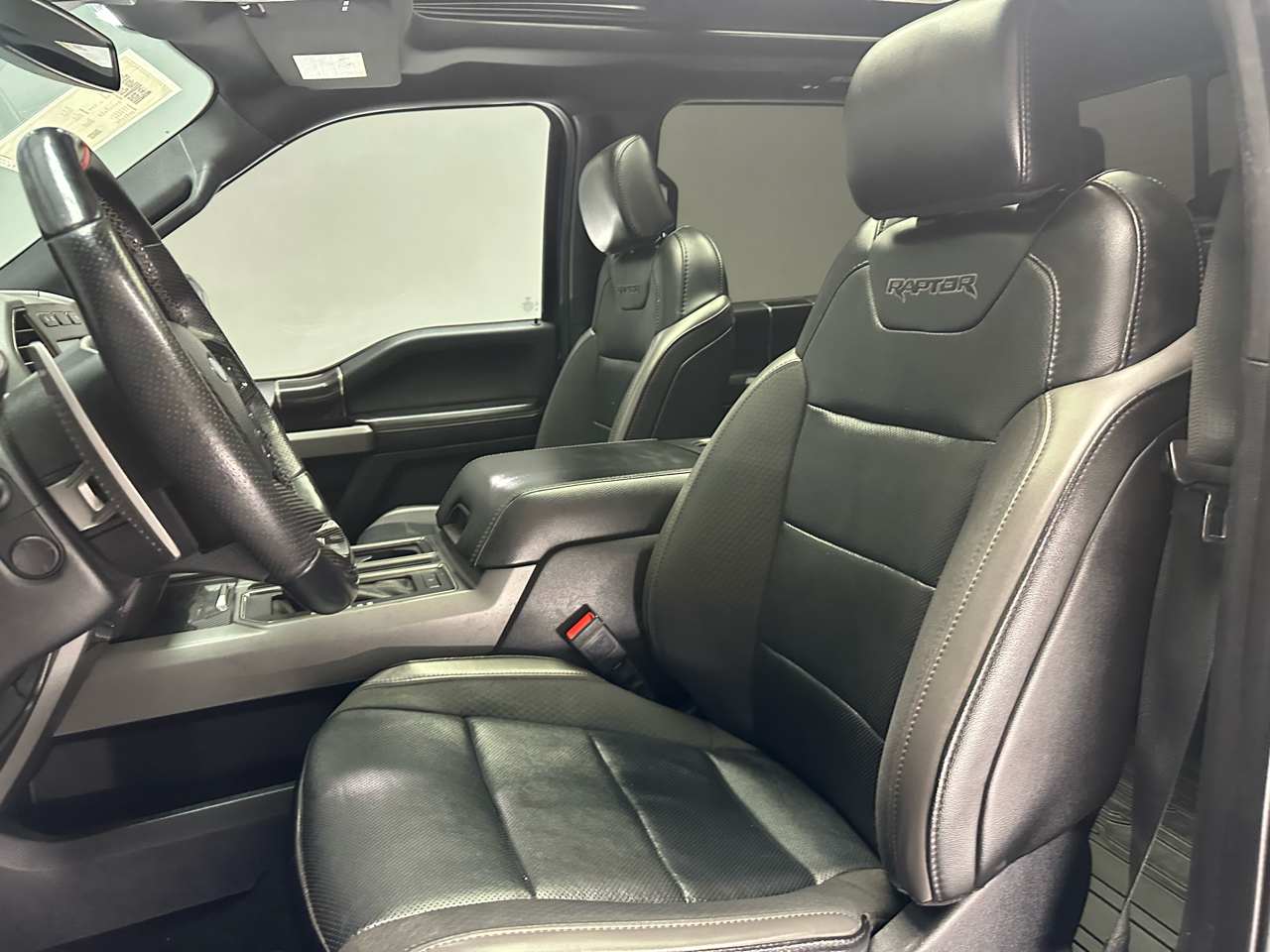 Ford F-150 Raptor SuperCrew 4WD 2020