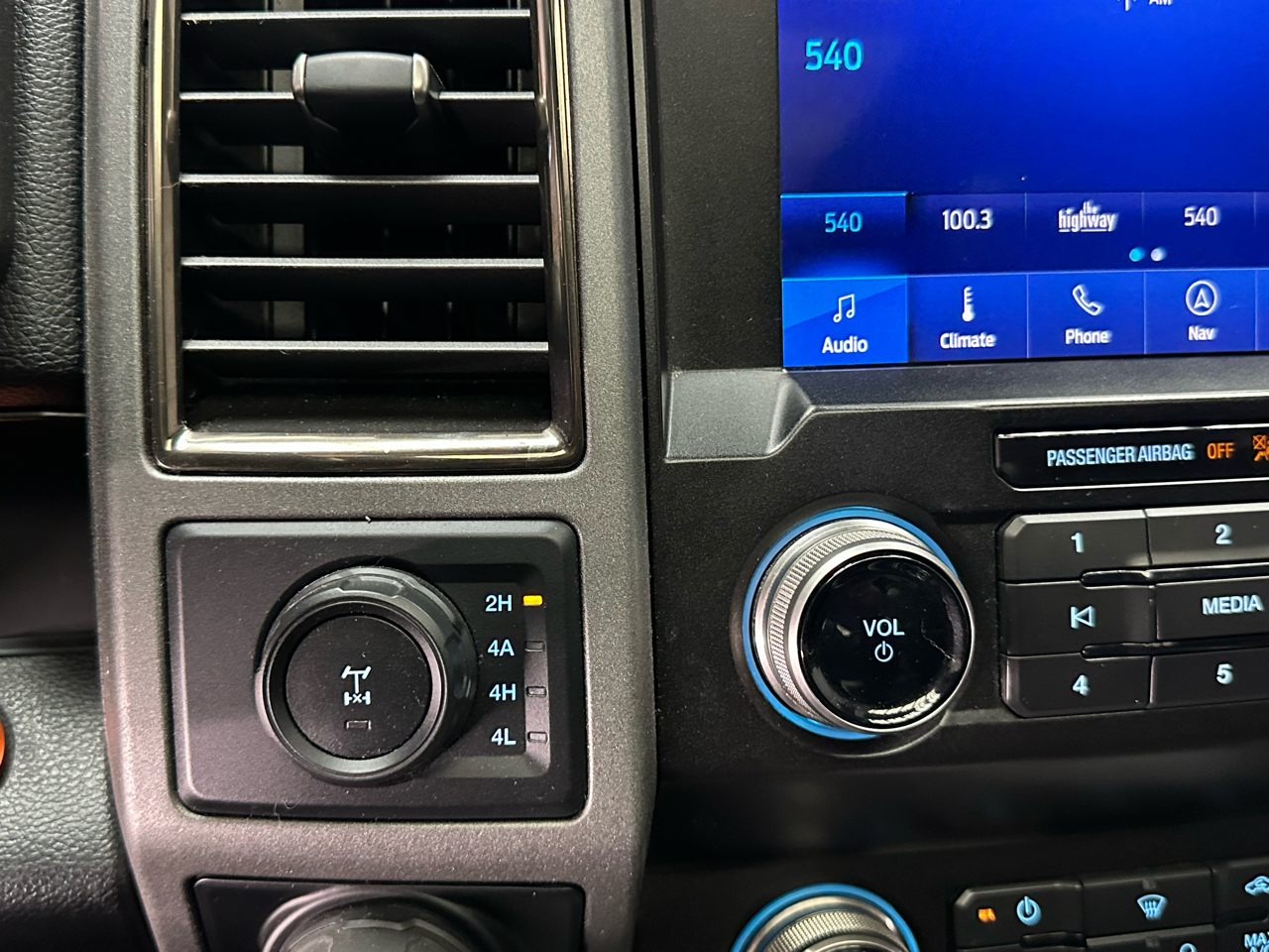 Ford F-150 Raptor SuperCrew 4WD 2020