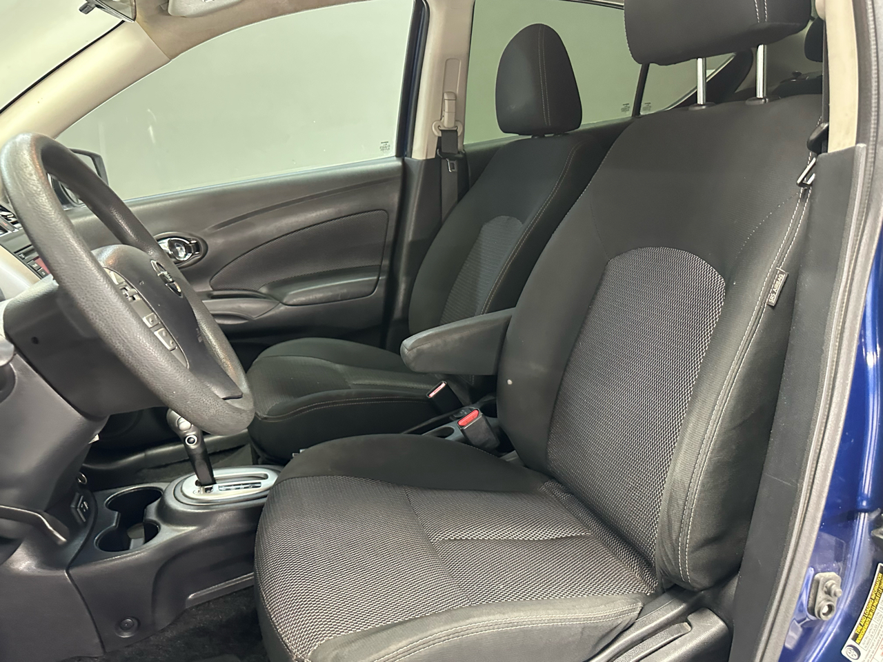 Nissan Versa 1.6 SV Sedan 2018