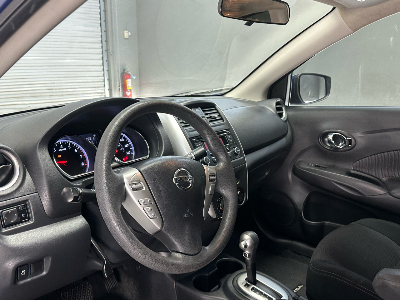 Nissan Versa 1.6 SV Sedan 2018