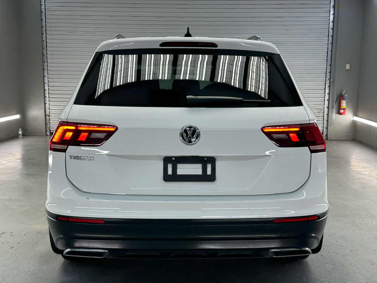 Volkswagen Tiguan S 2021