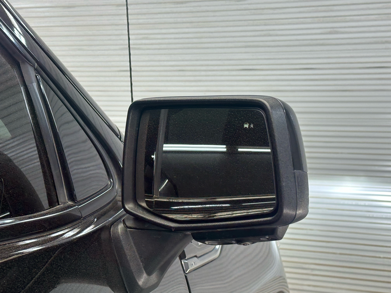 GMC Sierra 1500 AT4 Crew Cab Short Box 4WD 2020