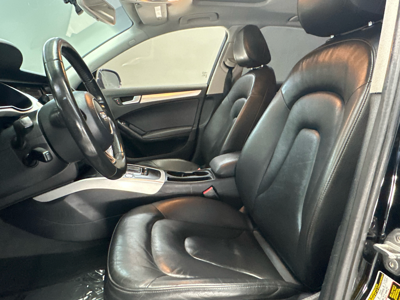 Audi A4 2.0T Premium quattro Sedan AWD 8A 2016