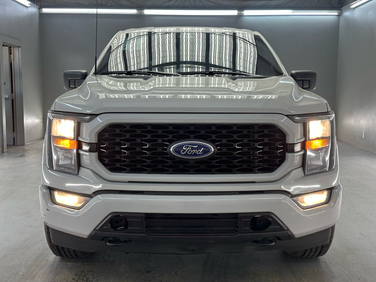 Ford F-150  2023