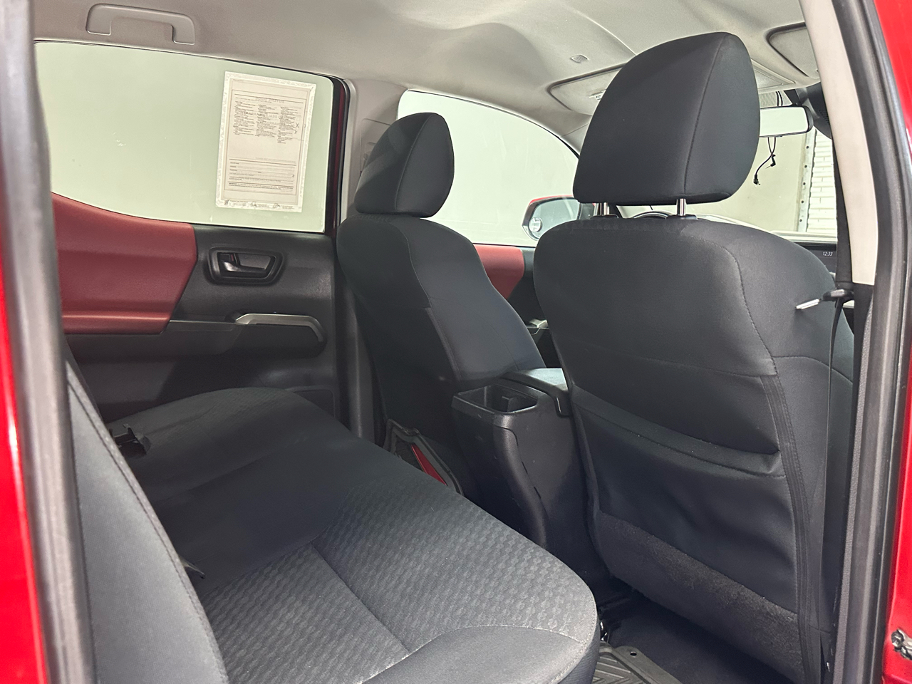 Toyota Tacoma SR5 Double Cab I4 2WD 2021