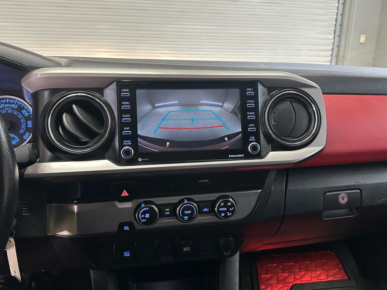 Toyota Tacoma SR5 Double Cab I4 2WD 2021