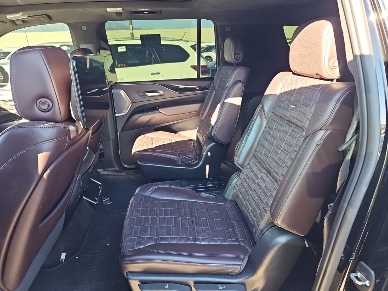 Cadillac Escalade ESV Sport Platinum AWD 2022