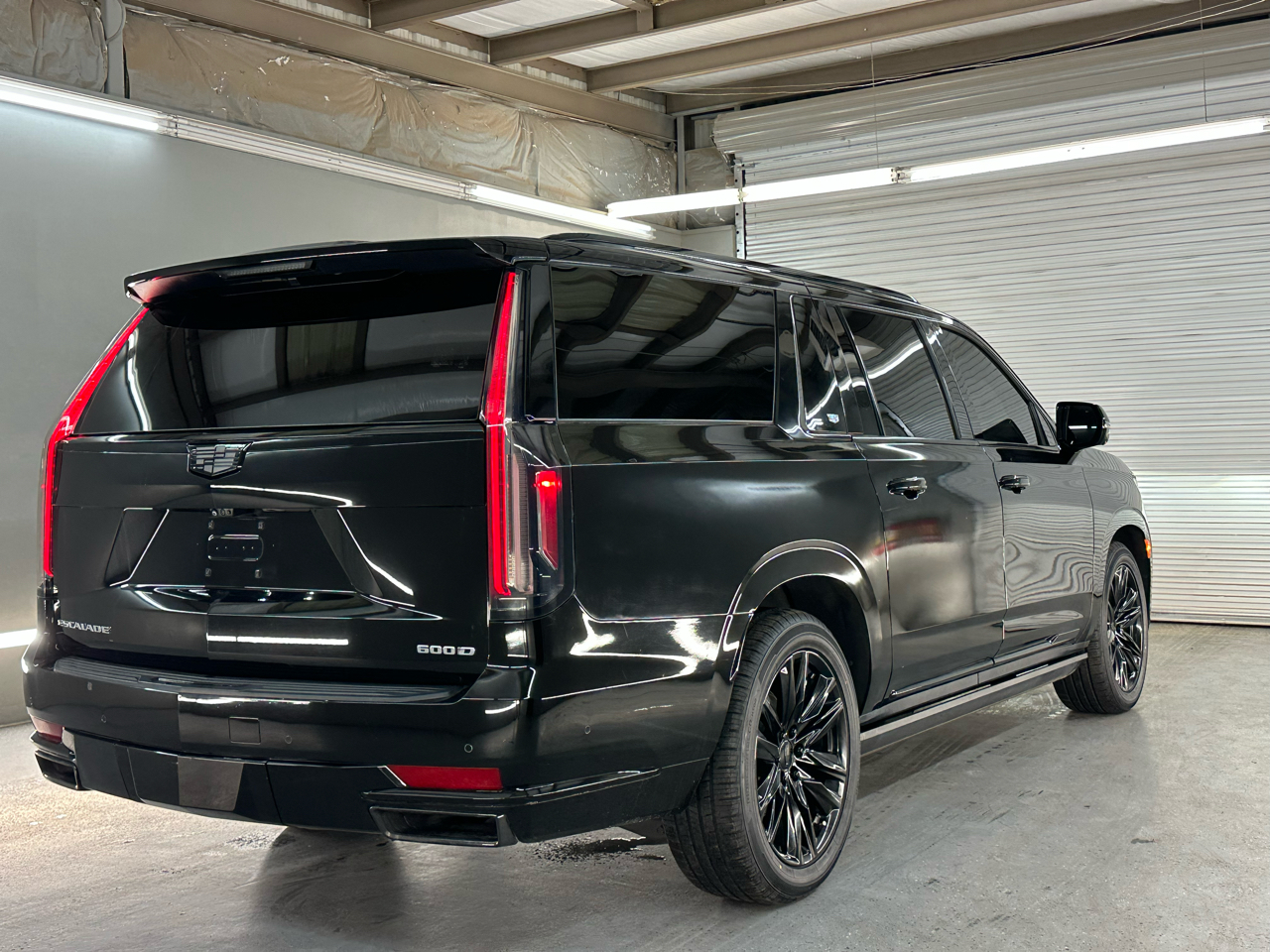 Cadillac Escalade ESV Sport Platinum AWD 2022