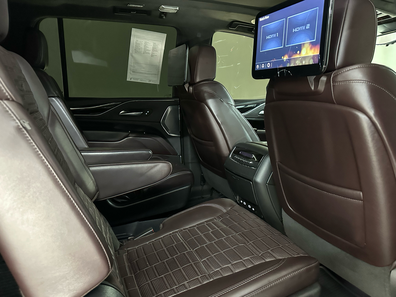 Cadillac Escalade ESV Sport Platinum AWD 2022