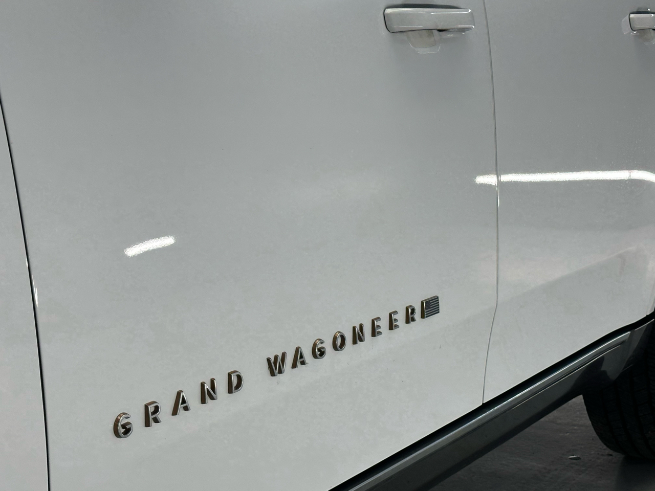 Jeep Grand Wagoneer Series III 4WD 2022