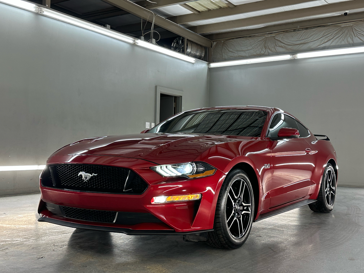 Ford Mustang GT Premium 2D Coupe 2020