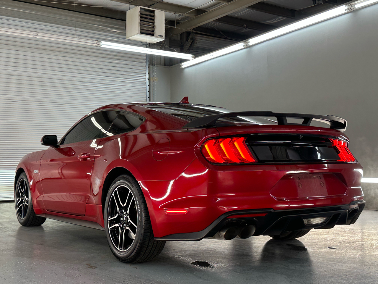 Ford Mustang GT Premium 2D Coupe 2020