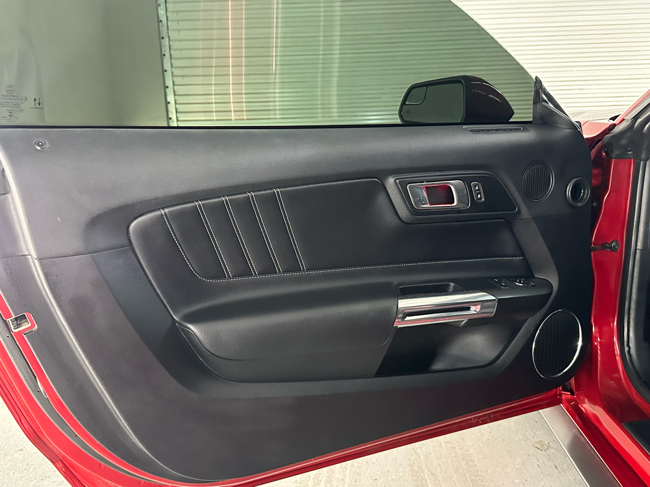 Ford Mustang GT Premium 2D Coupe 2020