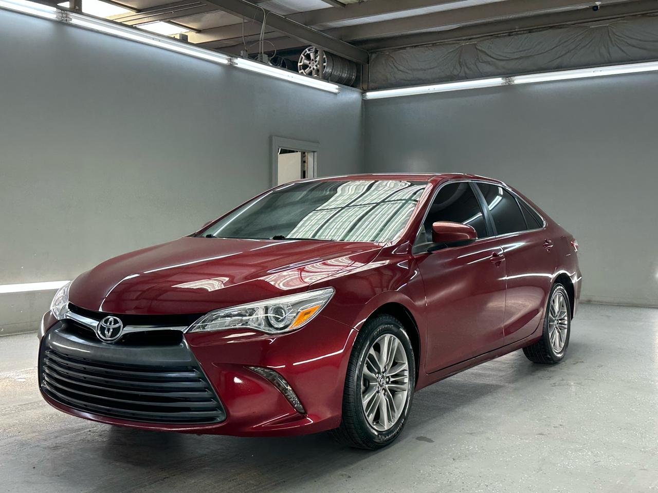 Toyota Camry SE 2017