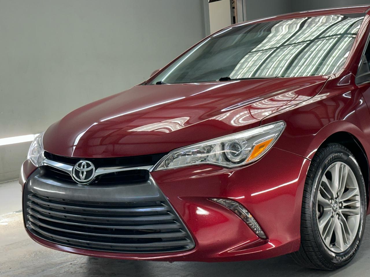 Toyota Camry SE 2017