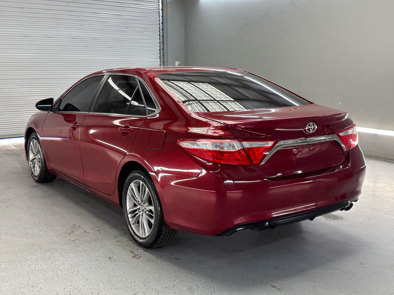Toyota Camry SE 2017