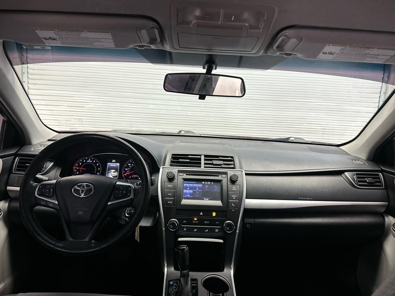 Toyota Camry SE 2017