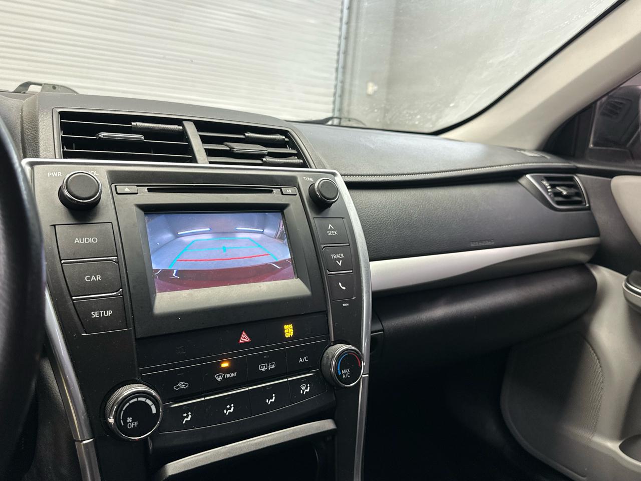 Toyota Camry SE 2017