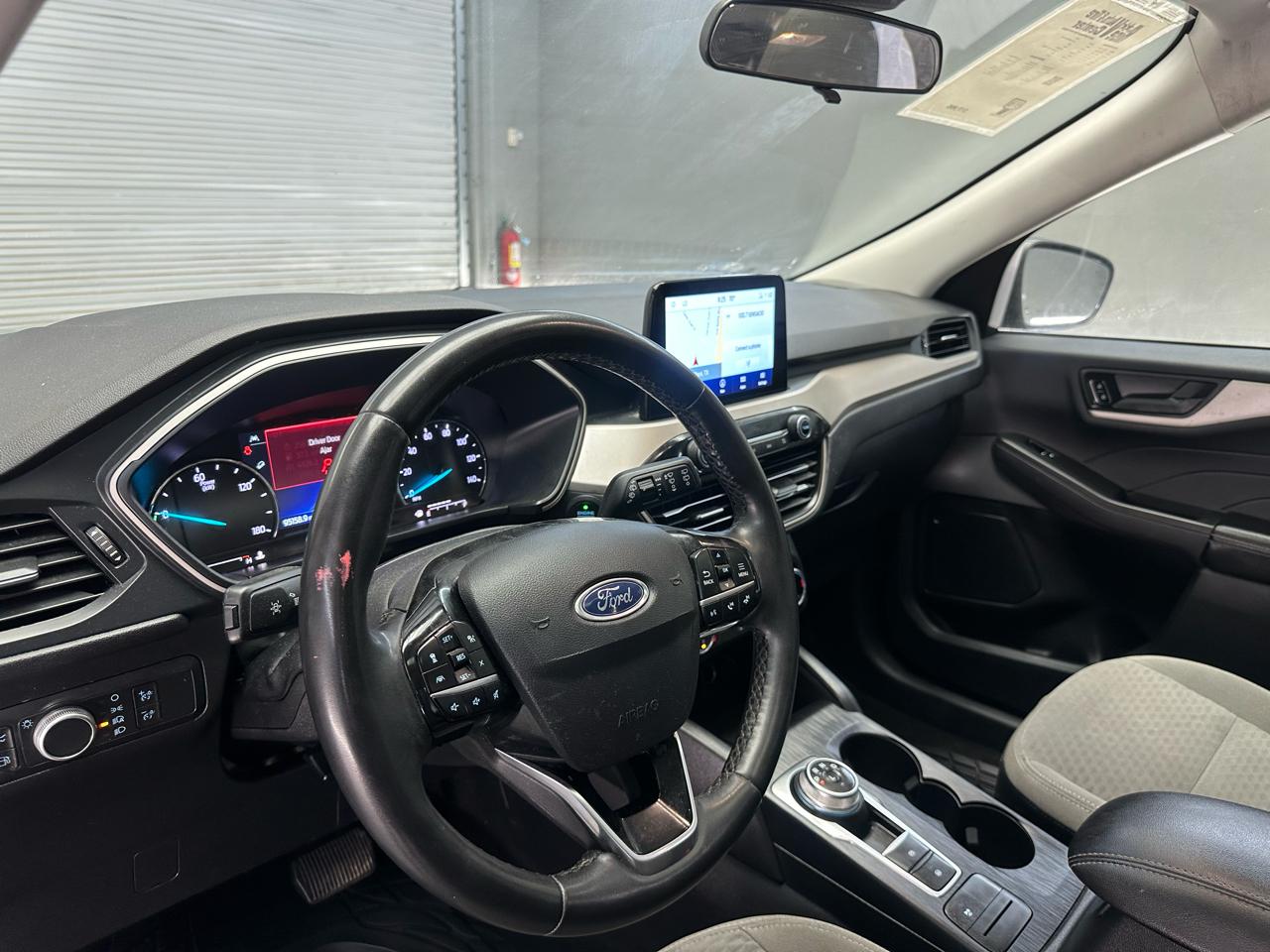 Ford Escape Hybrid  2022
