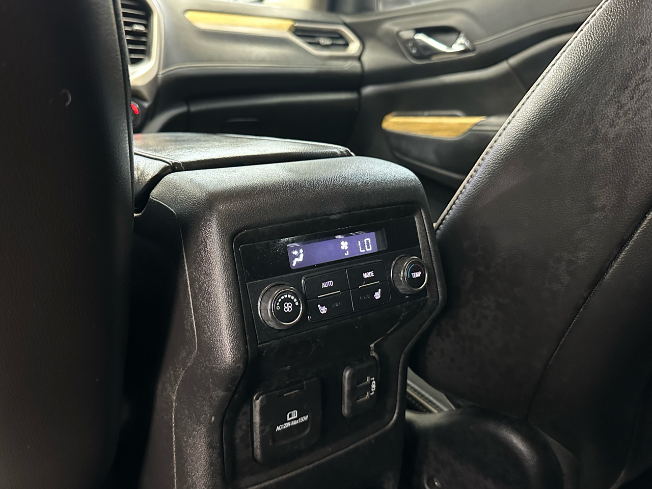 GMC Acadia Denali 2019