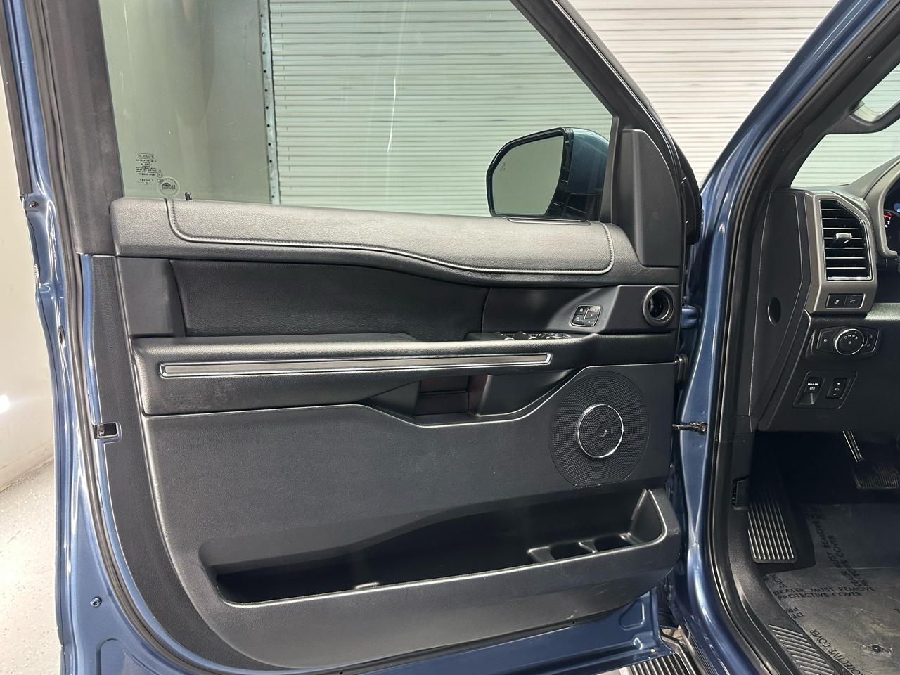 Ford Expedition XLT 2WD 2019