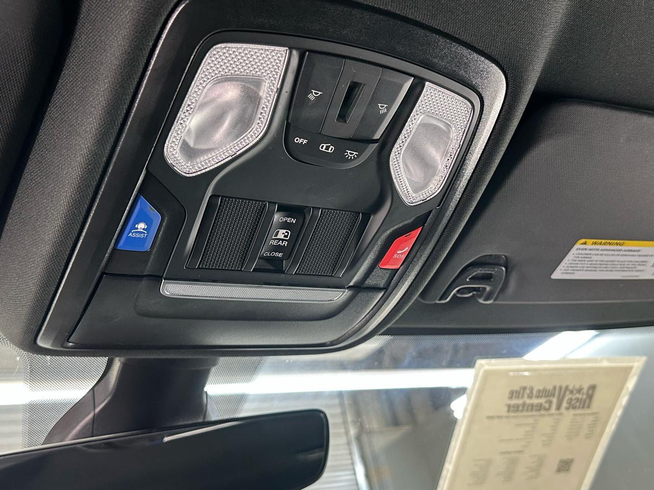 RAM 3500 Tradesman Crew Cab 4WD DRW 2024