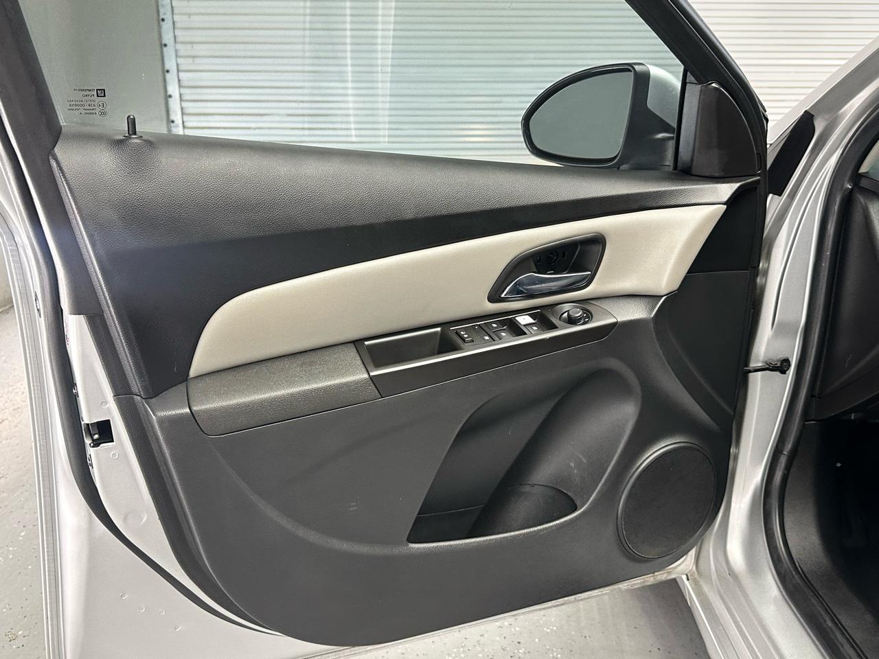 Chevrolet Cruze ECO Auto 2015