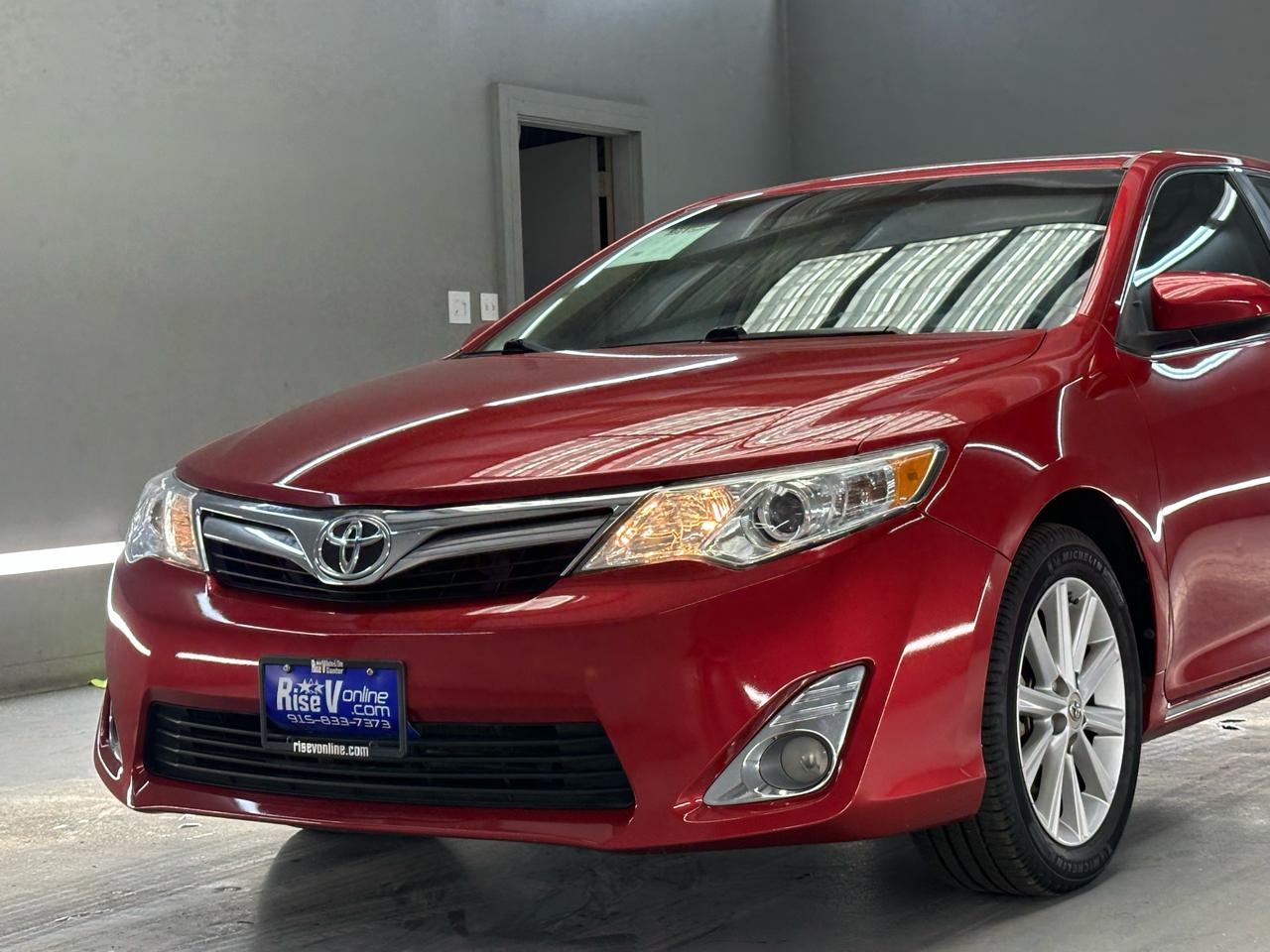 Toyota Camry XLE 2012