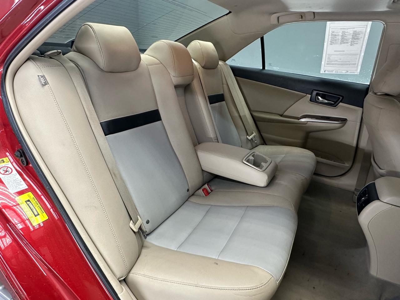 Toyota Camry XLE 2012