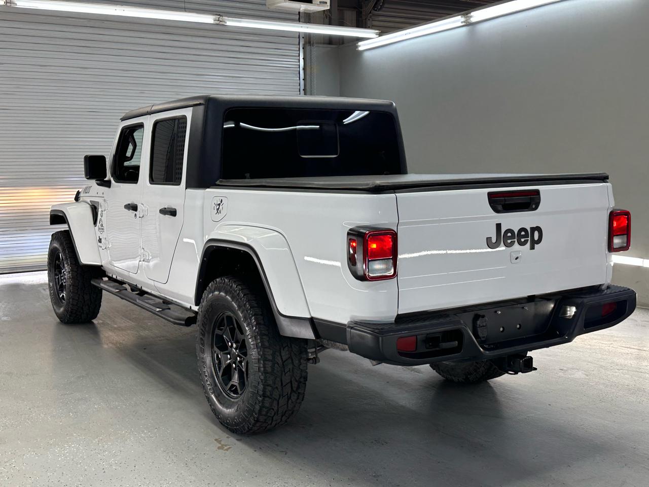Jeep Gladiator Sport 2021