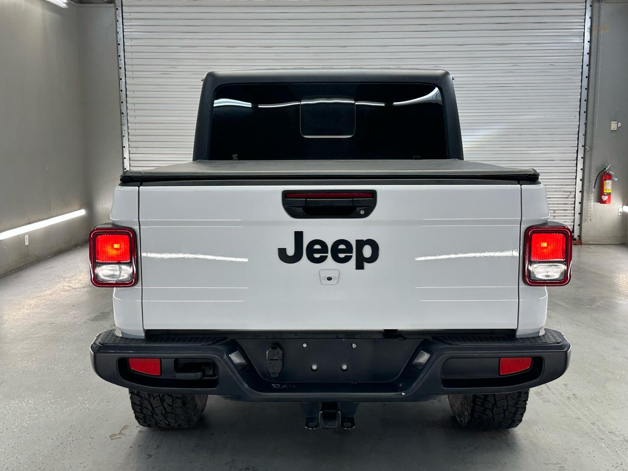 Jeep Gladiator Sport 2021