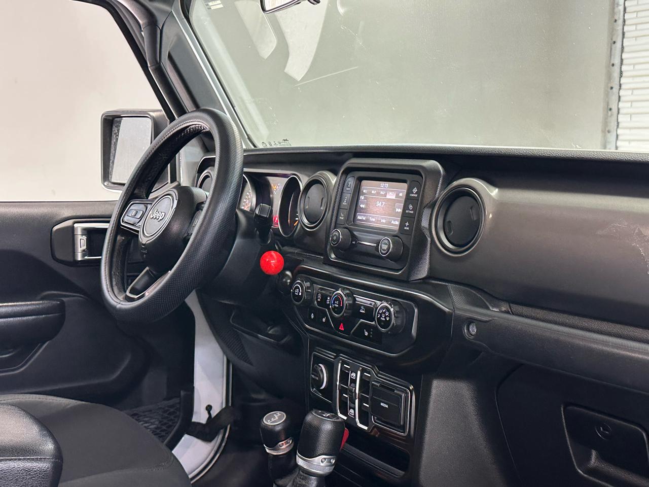 Jeep Gladiator Sport 2021