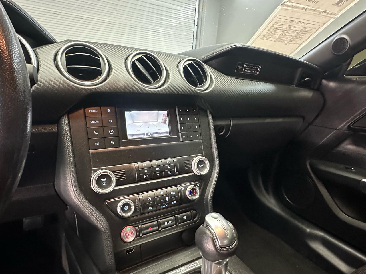 Ford Mustang EcoBoost Coupe 2020