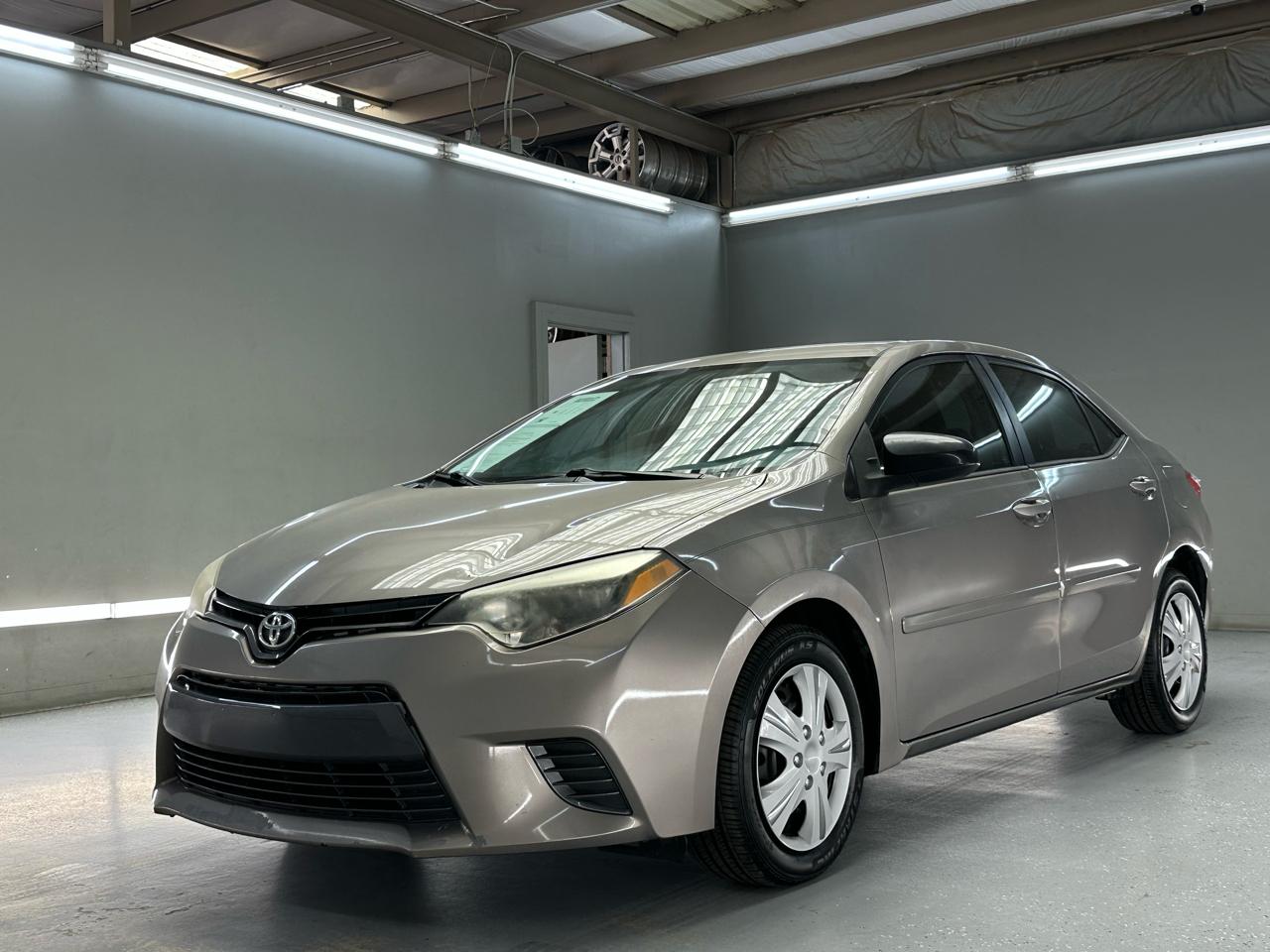 Toyota Corolla LE 4D Sedan 2015