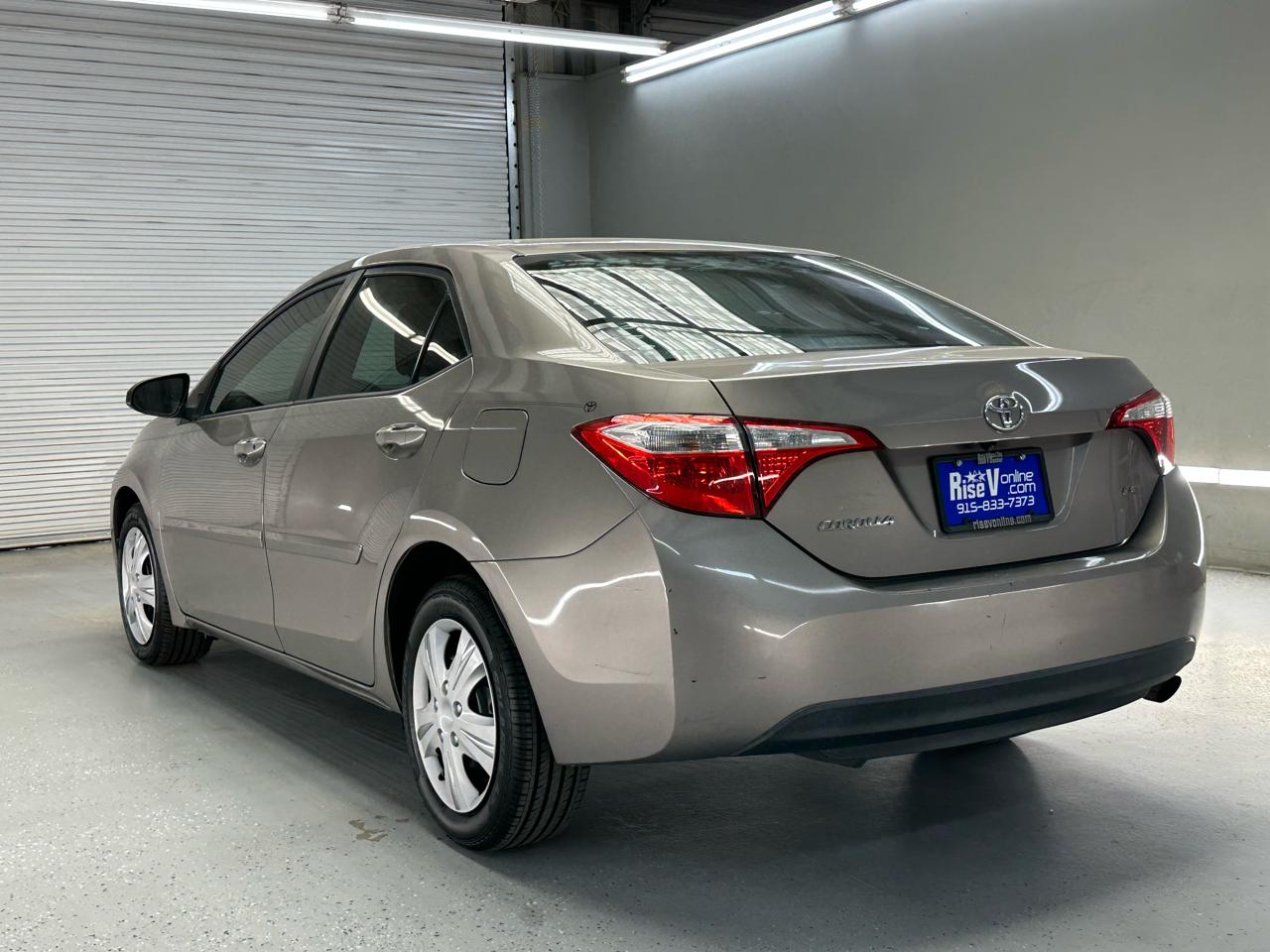 Toyota Corolla LE 4D Sedan 2015