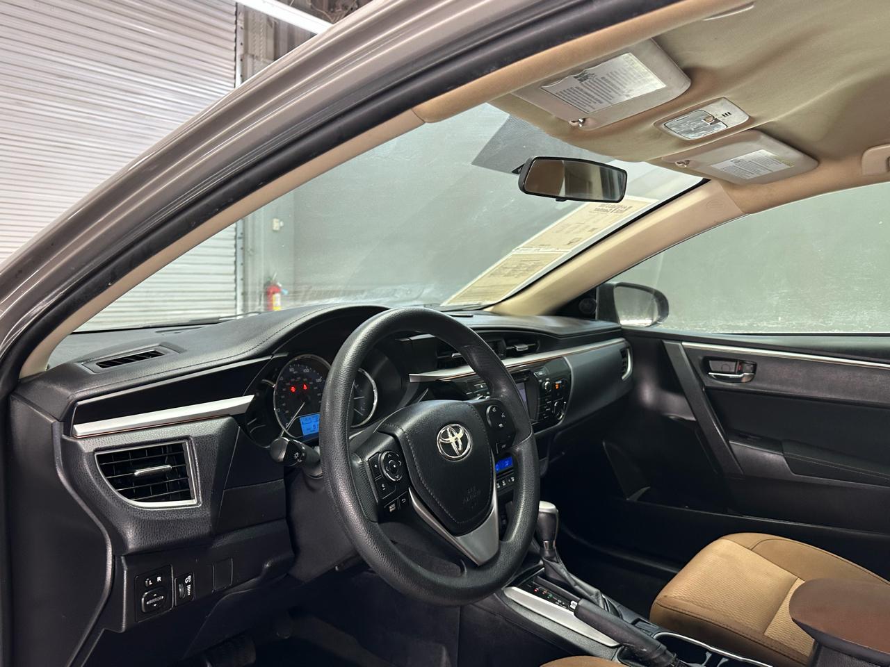 Toyota Corolla LE 4D Sedan 2015