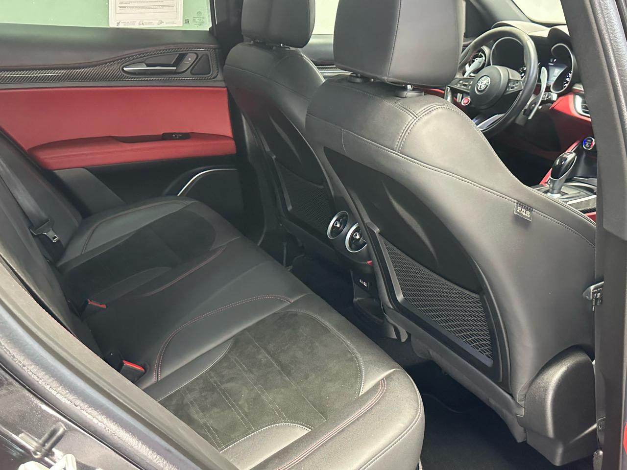 Alfa Romeo Stelvio  2019