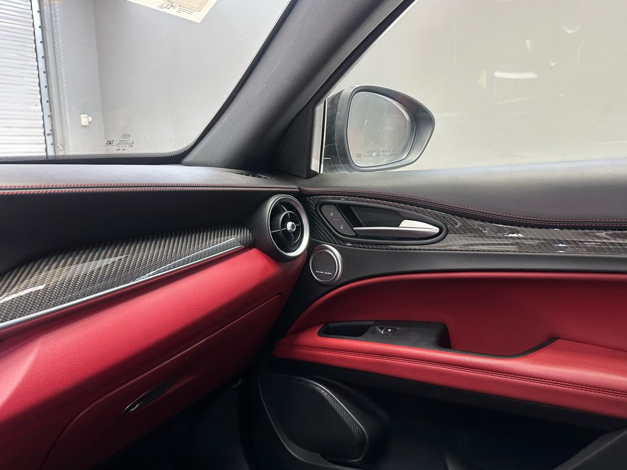 Alfa Romeo Stelvio  2019