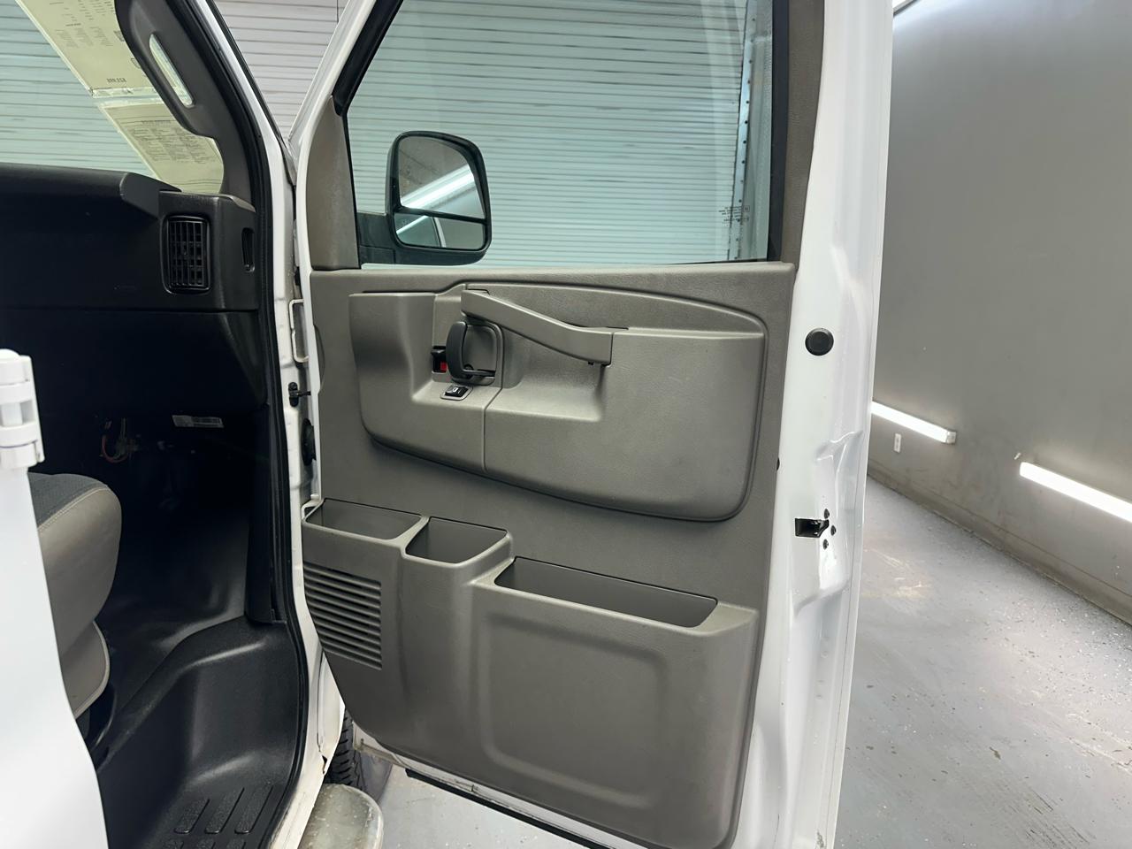 GMC Savana G2500 Cargo 2021