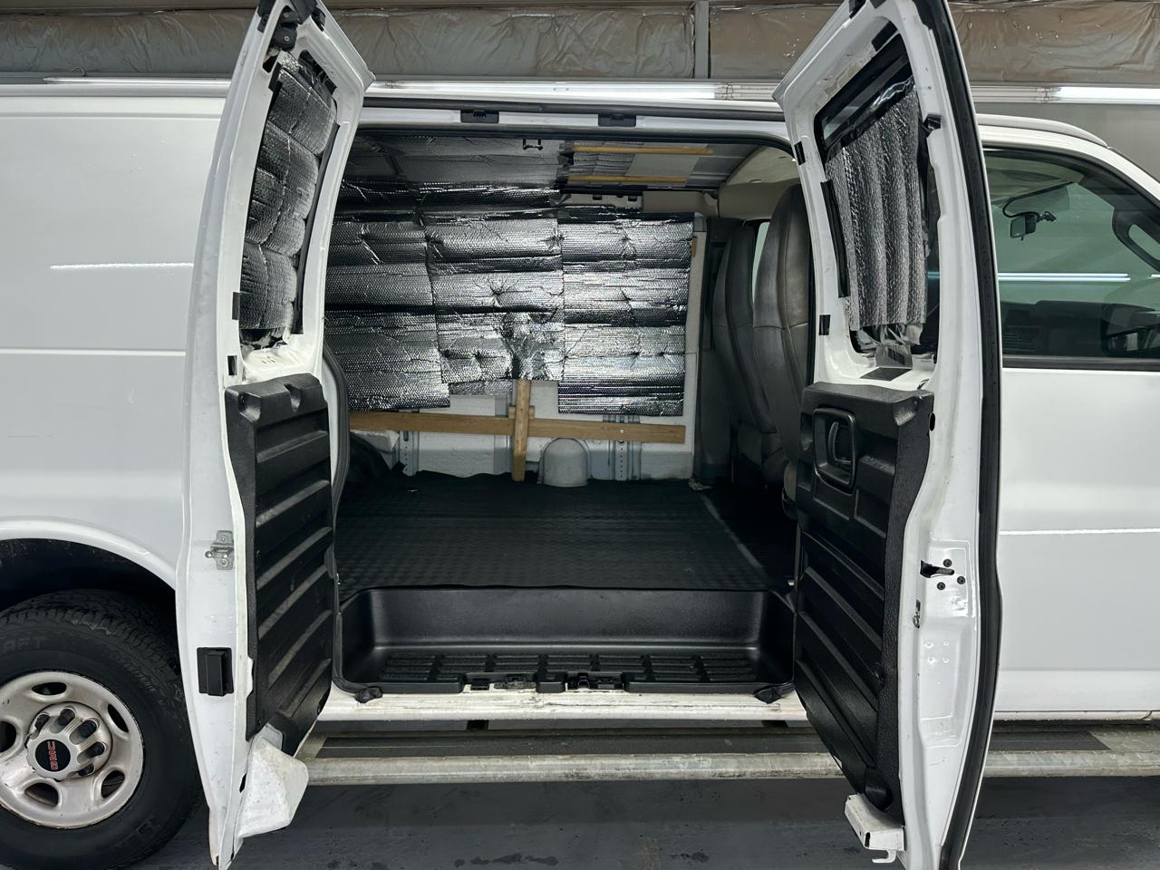 GMC Savana G2500 Cargo 2021