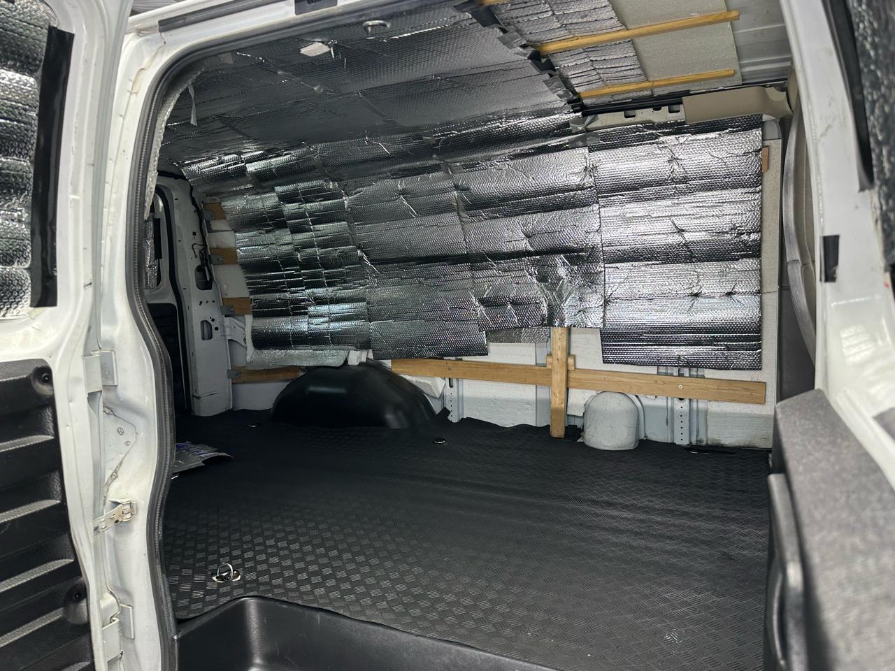 GMC Savana G2500 Cargo 2021