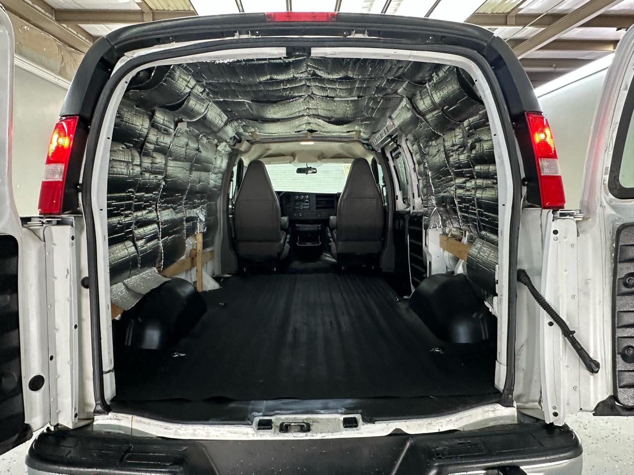 GMC Savana G2500 Cargo 2021