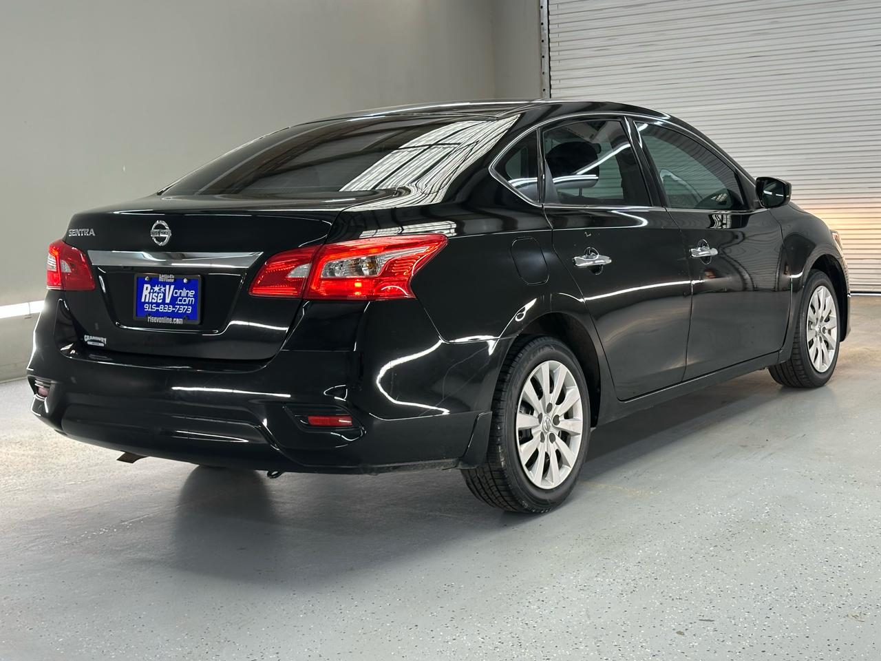 Nissan Sentra S CVT 2019