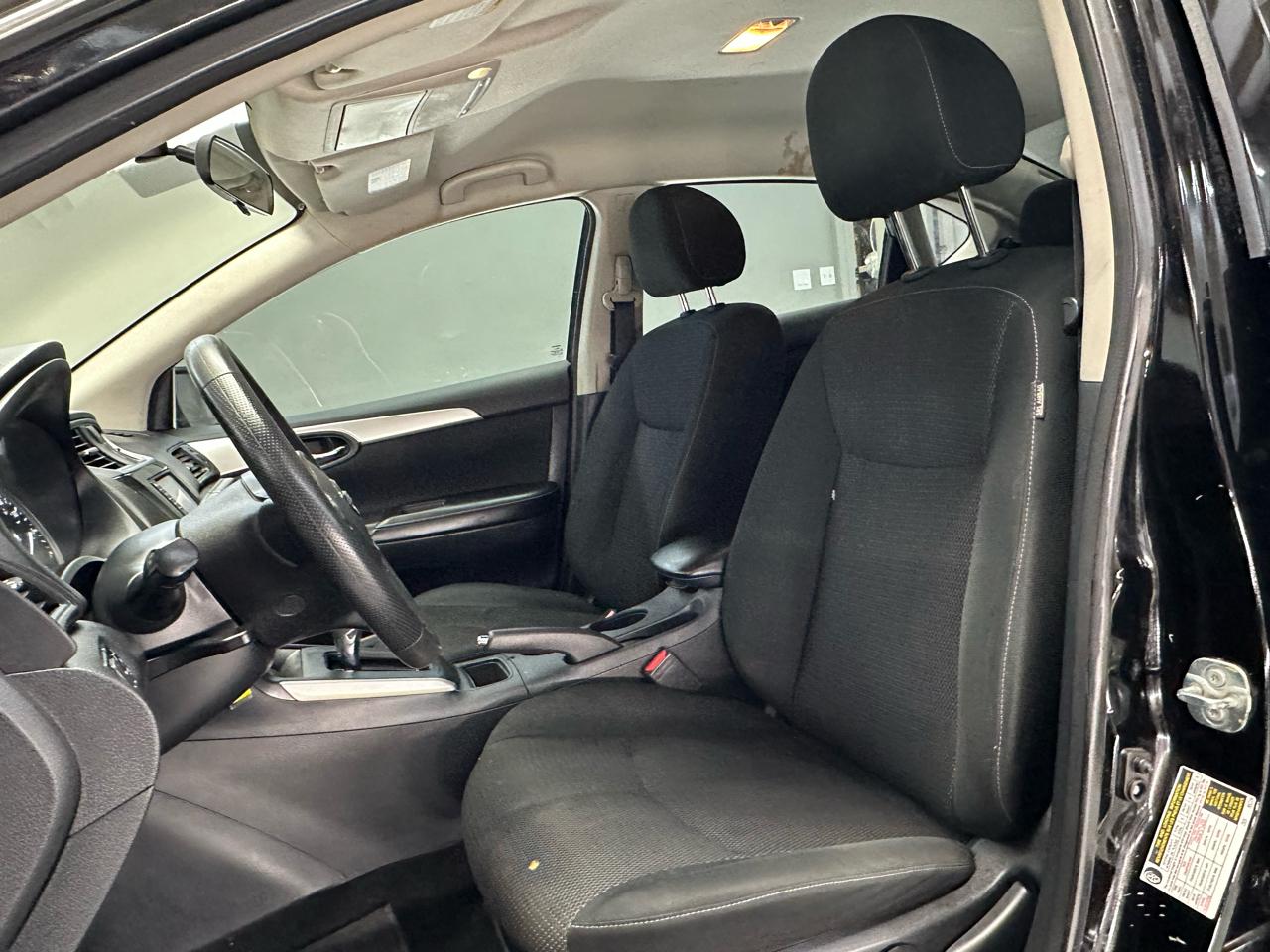 Nissan Sentra S CVT 2019